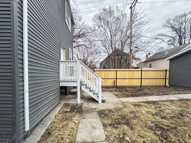 5915 S Sangamon Street, Chicago, IL 60621