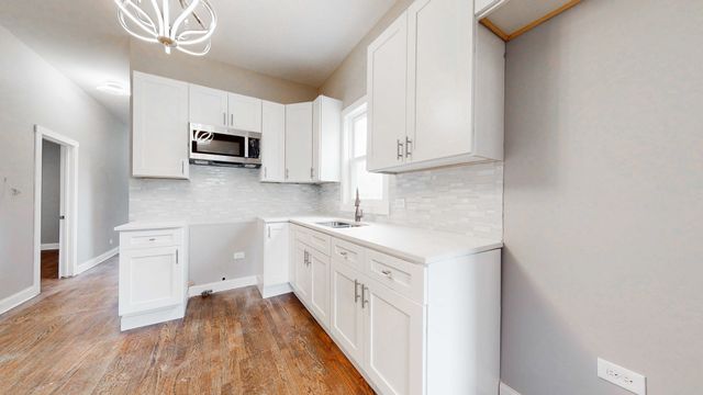 5915 S Sangamon Street, Chicago, IL 60621