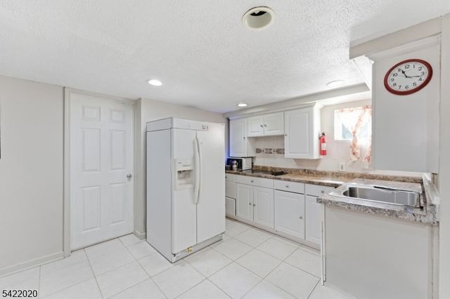 1930 Mildred Ave, Linden City, NJ 07036