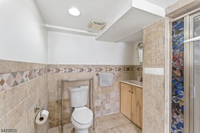1930 Mildred Ave, Linden City, NJ 07036