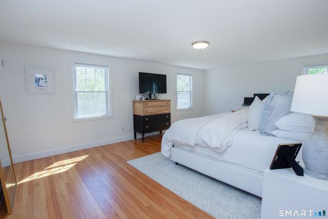 71 Riggs Avenue, West Hartford, CT 06107