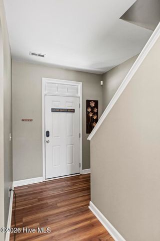 121 Long Pond Drive, Sneads Ferry, NC 28460