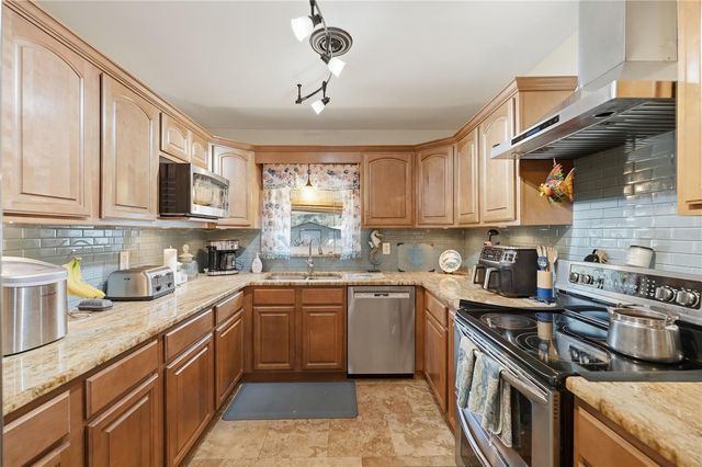 2670 REAGAN LANE, Kissimmee, FL 34744