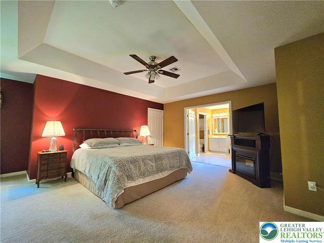 1200 Paxinosa Road East, Forks Twp, PA 18040