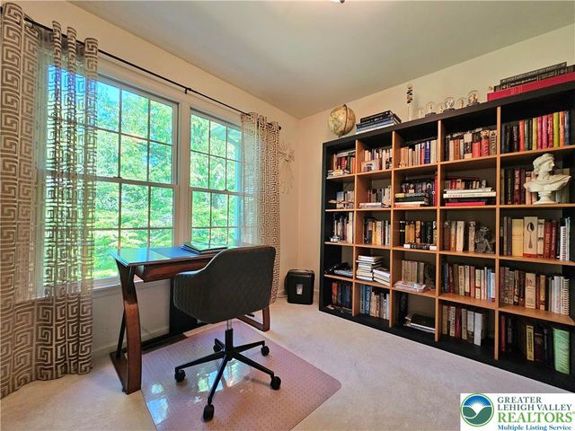 1200 Paxinosa Road East, Forks Twp, PA 18040