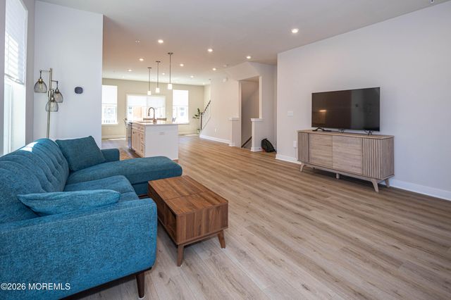 141 S Durham Drive 1121, Howell, NJ 07731