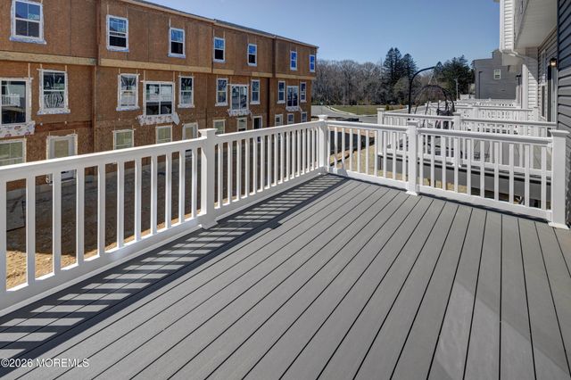 141 S Durham Drive 1121, Howell, NJ 07731