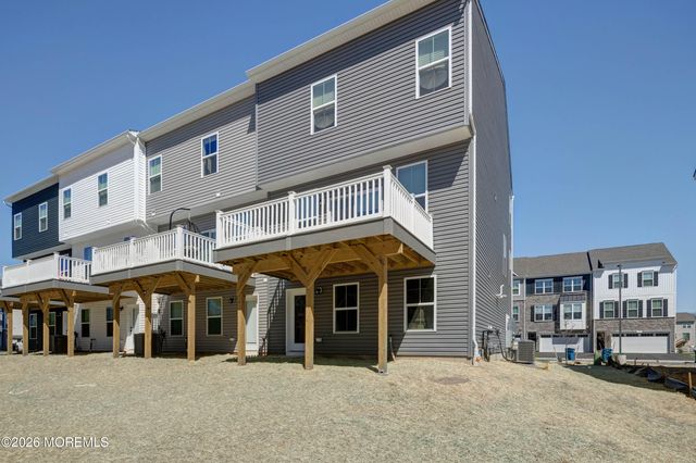 141 S Durham Drive 1121, Howell, NJ 07731