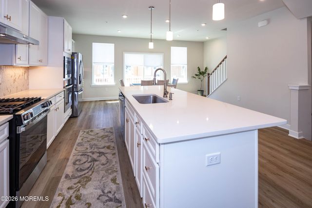 141 S Durham Drive 1121, Howell, NJ 07731