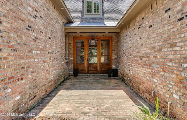 145 Cedar Woods Cove, Madison, MS 39110