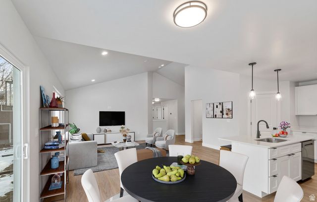 5947 W 4600 S, Hooper, UT 84315