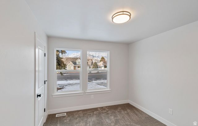 5947 W 4600 S, Hooper, UT 84315