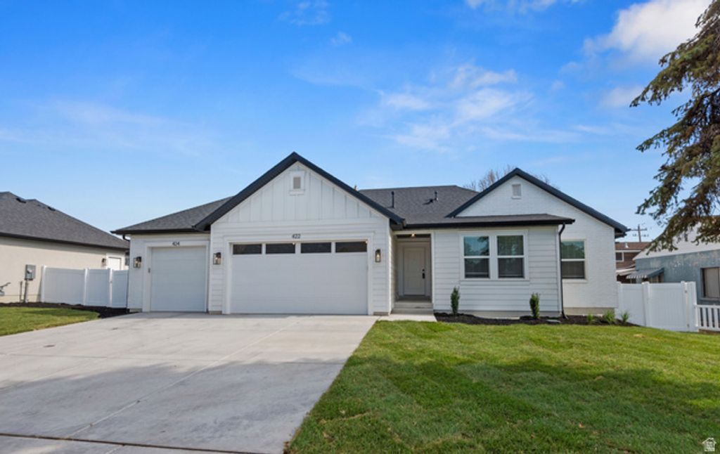 5947 W 4600 S, Hooper, UT 84315