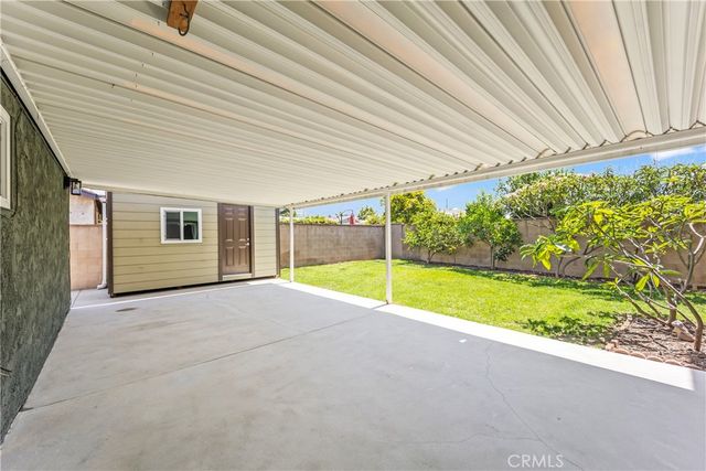 11724 Hollyview, La Mirada, CA 90638