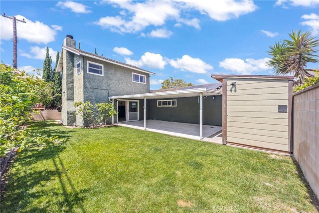 11724 Hollyview, La Mirada, CA 90638
