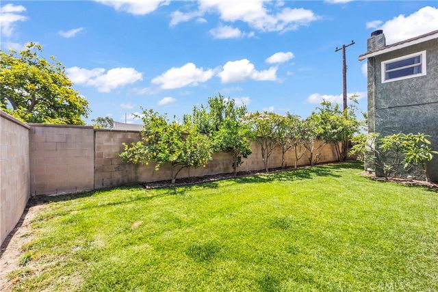 11724 Hollyview, La Mirada, CA 90638