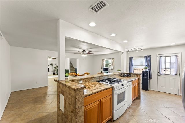 11724 Hollyview, La Mirada, CA 90638