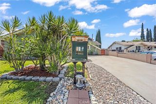 11724 Hollyview, La Mirada, CA 90638