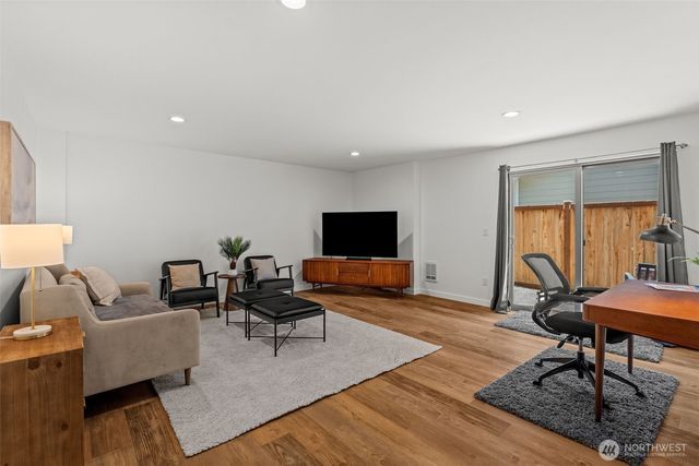 6806 95th Street Ct NW, Gig Harbor, WA 98332