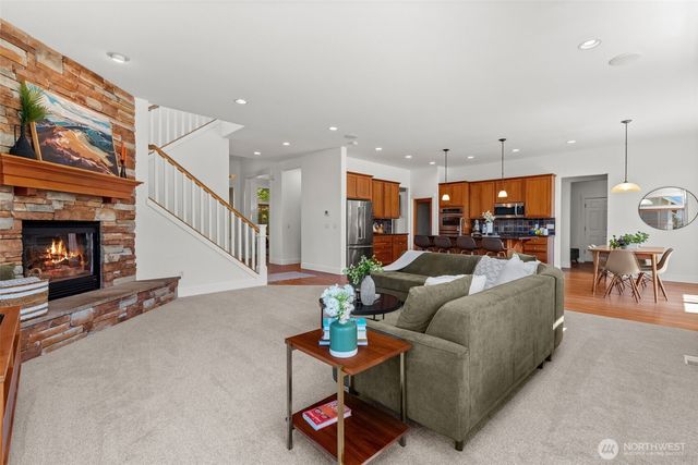 6806 95th Street Ct NW, Gig Harbor, WA 98332