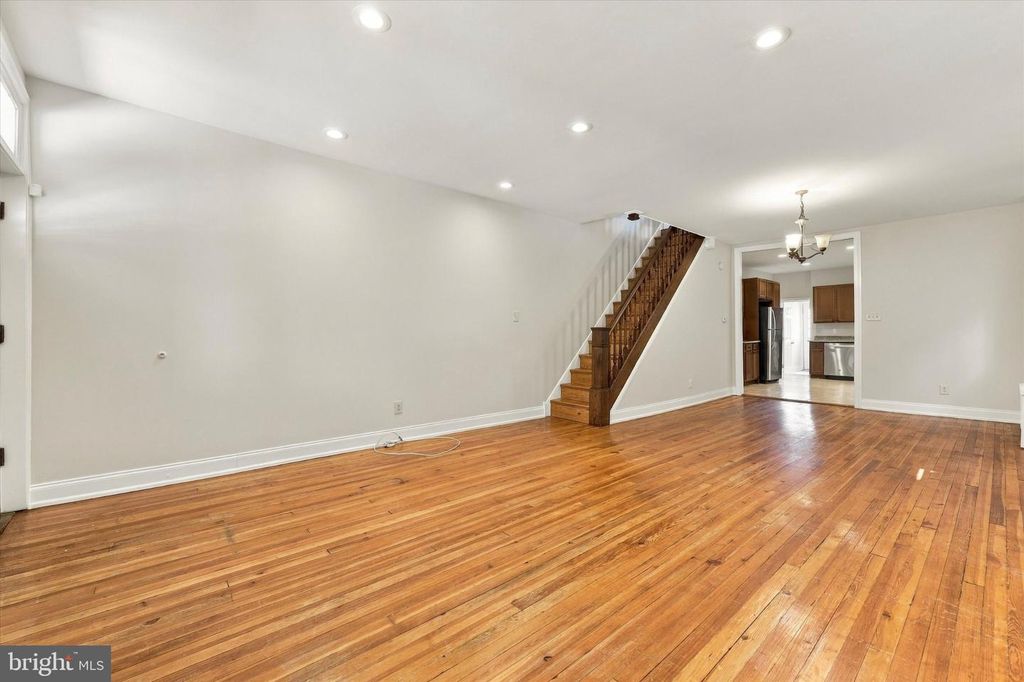 514 MILL ST, BRIDGEPORT, PA 19405 — photo 3