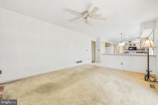 100 NOBLE DR, Downingtown, PA 19335