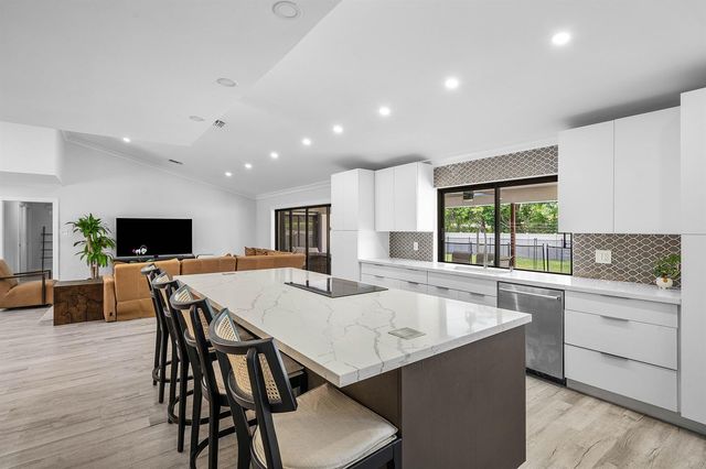 18235 104th Terrace S, Boca Raton, FL 33498
