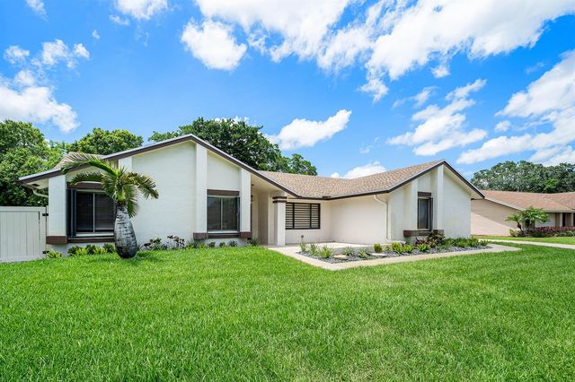 18235 104th Terrace S, Boca Raton, FL 33498