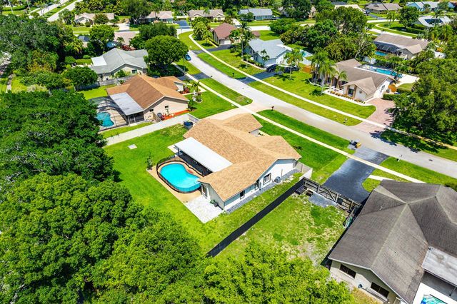 18235 104th Terrace S, Boca Raton, FL 33498