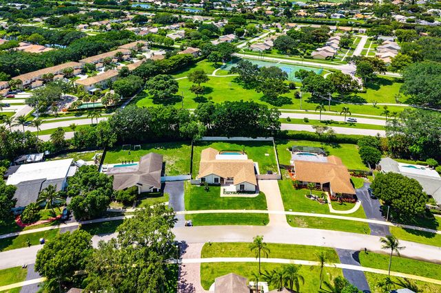 18235 104th Terrace S, Boca Raton, FL 33498