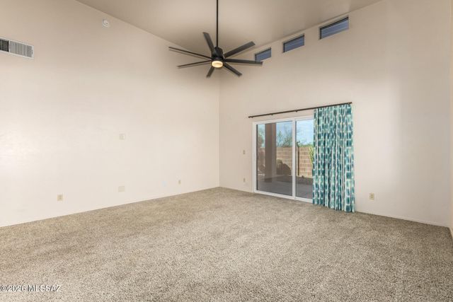 8119 N Peppersauce Drive, Tucson, AZ 85704