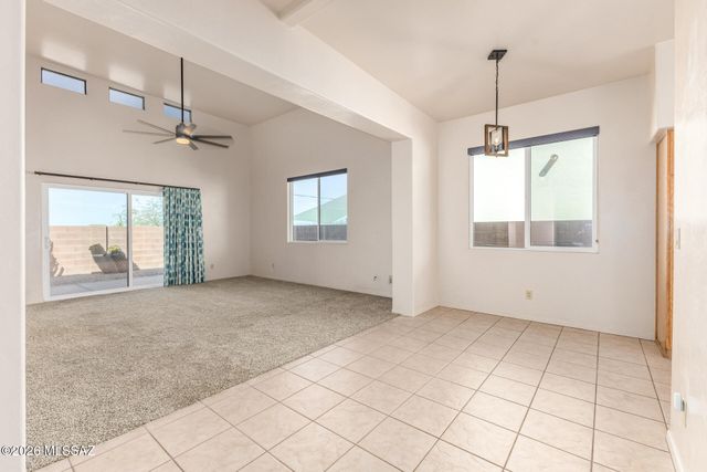 8119 N Peppersauce Drive, Tucson, AZ 85704