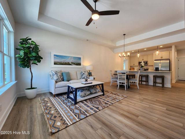 107 Pirate Quay Lane, Grandy, NC 27939