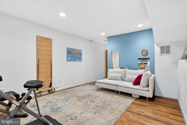 608 S 16TH ST, Philadelphia, PA 19146