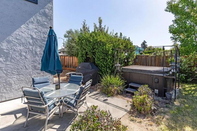 1296 Dentwood Drive, San Jose, CA 95118