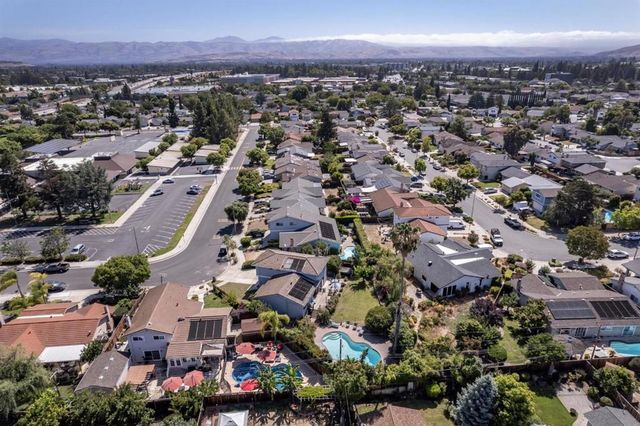 1296 Dentwood Drive, San Jose, CA 95118