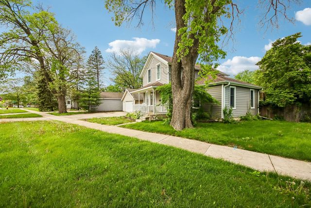 316 E Division Street, Lockport, IL 60441