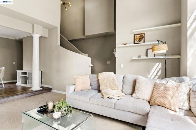 283 283 Esther Ave, Campbell, CA 95008