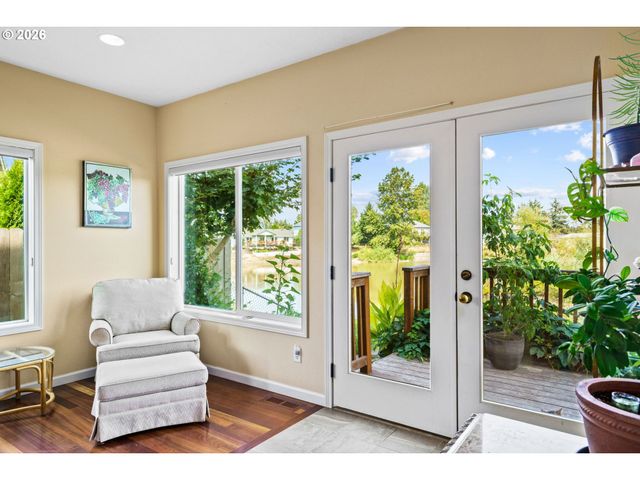 2264 BLUE HERON Ln, Eugene, OR 97402