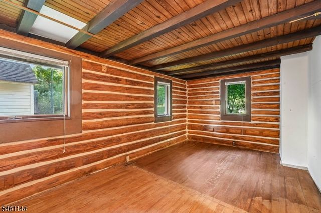 107 Glenside Trl, Byram Twp., NJ 07871