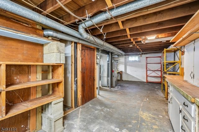 107 Glenside Trl, Byram Twp., NJ 07871