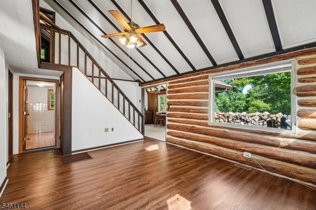 107 Glenside Trl, Byram Twp., NJ 07871