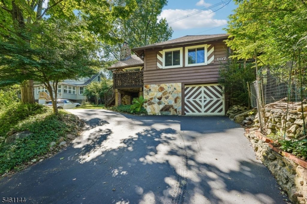 107 Glenside Trl, Byram Twp., NJ 07871 — photo 2