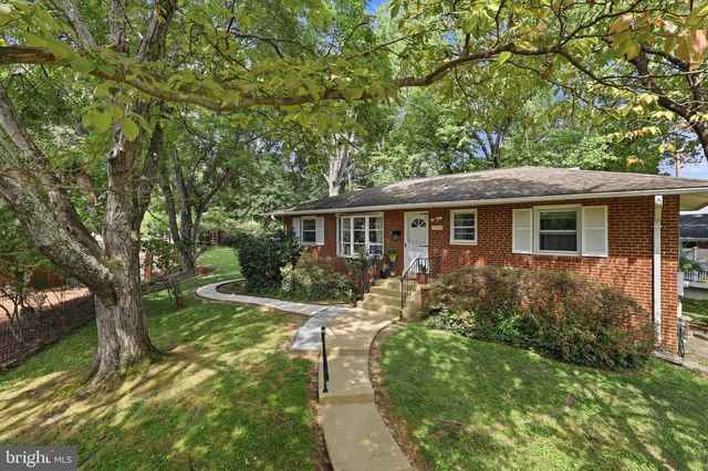 9216 BRIAN DR, Vienna, VA 22180