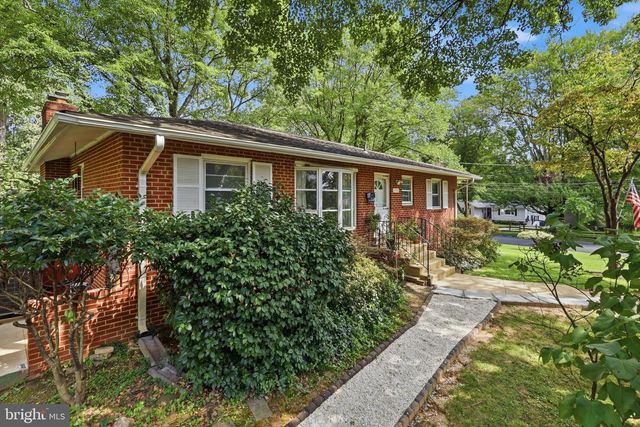 9216 BRIAN DR, Vienna, VA 22180