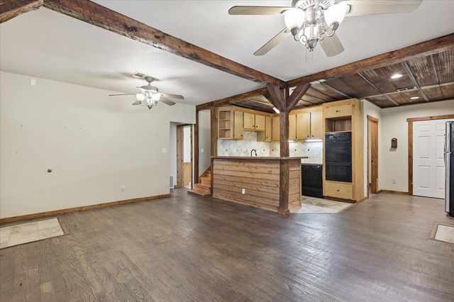 433 Hobson Bend Road, Weatherford, TX 76088