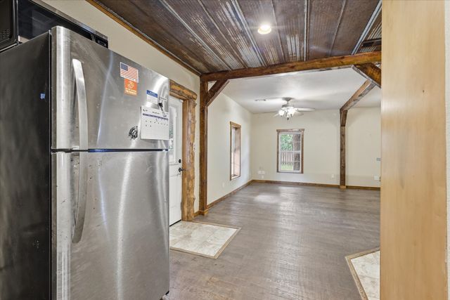 433 Hobson Bend Road, Weatherford, TX 76088