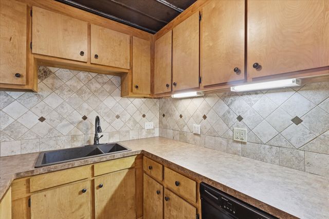 433 Hobson Bend Road, Weatherford, TX 76088