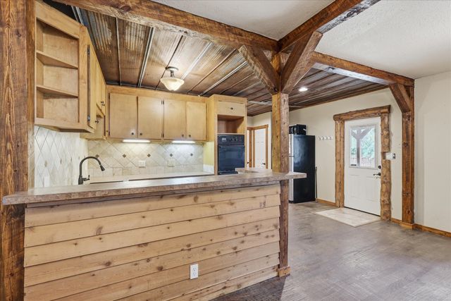 433 Hobson Bend Road, Weatherford, TX 76088