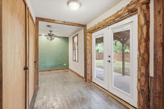 433 Hobson Bend Road, Weatherford, TX 76088